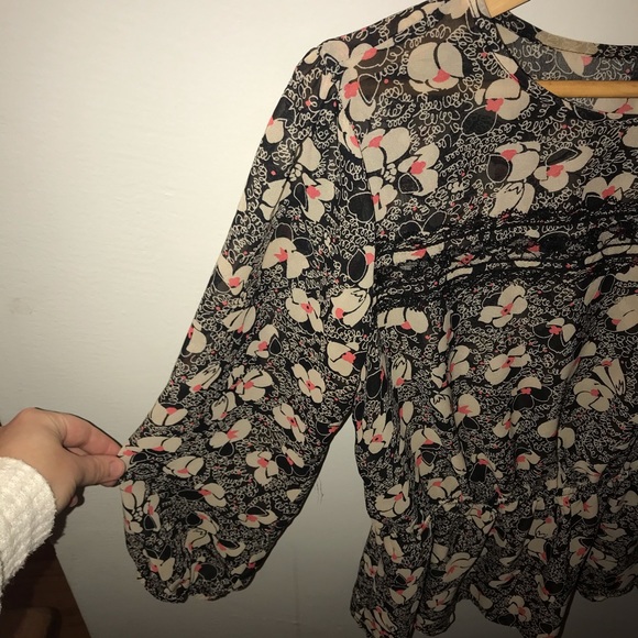 LILY ROSE Peplum Chiffon 3/4 sleeve top - Picture 5 of 8